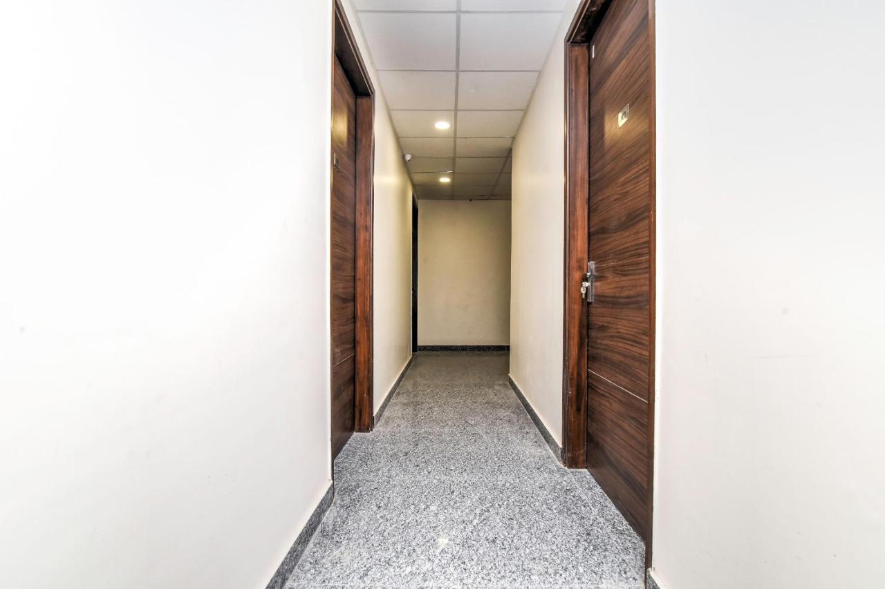 Oyo 23191 Flagship Hotel Raj Madan Ameerpet Hyderabad Luaran gambar