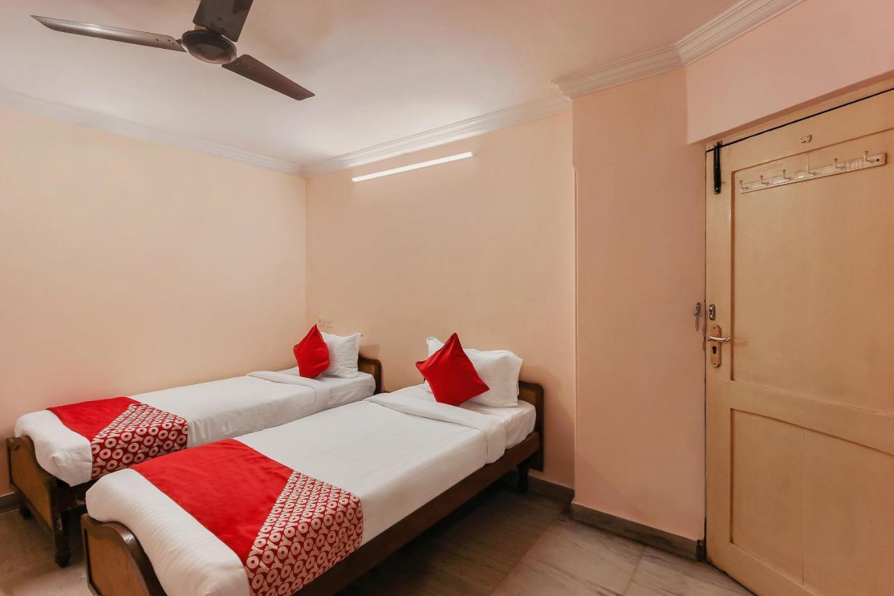 Oyo 23191 Flagship Hotel Raj Madan Ameerpet Hyderabad Luaran gambar