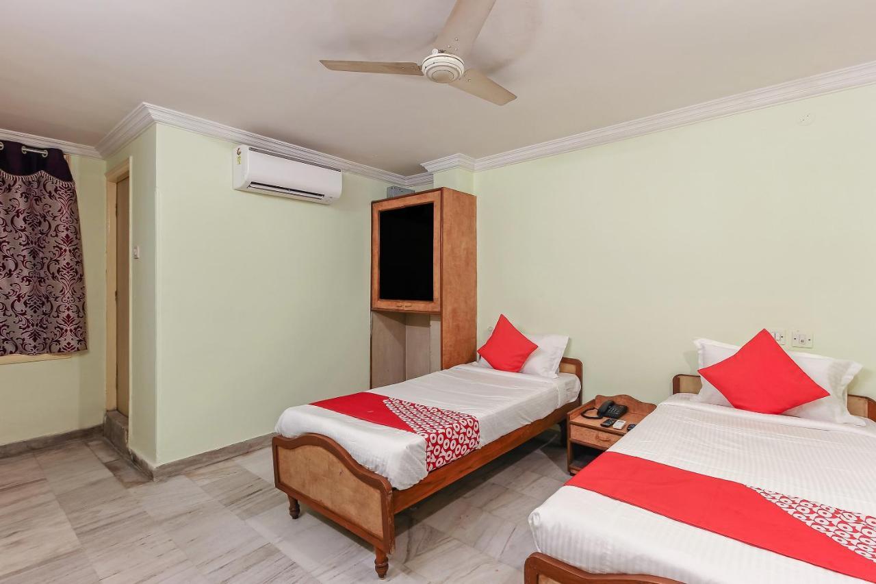 Oyo 23191 Flagship Hotel Raj Madan Ameerpet Hyderabad Luaran gambar