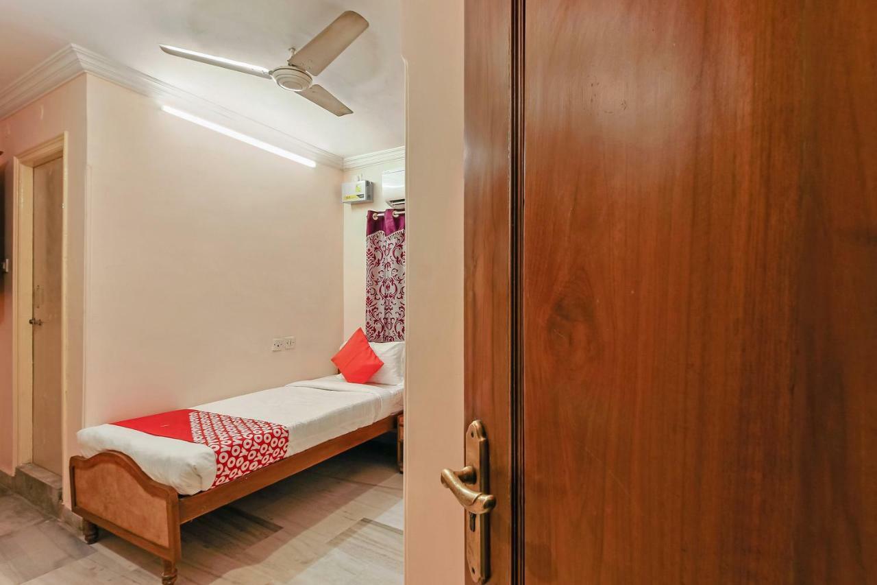 Oyo 23191 Flagship Hotel Raj Madan Ameerpet Hyderabad Luaran gambar